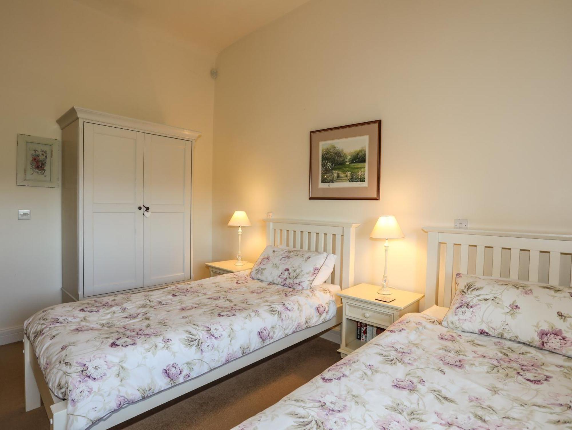 Cosy Barn Villa Dwyran Luaran gambar