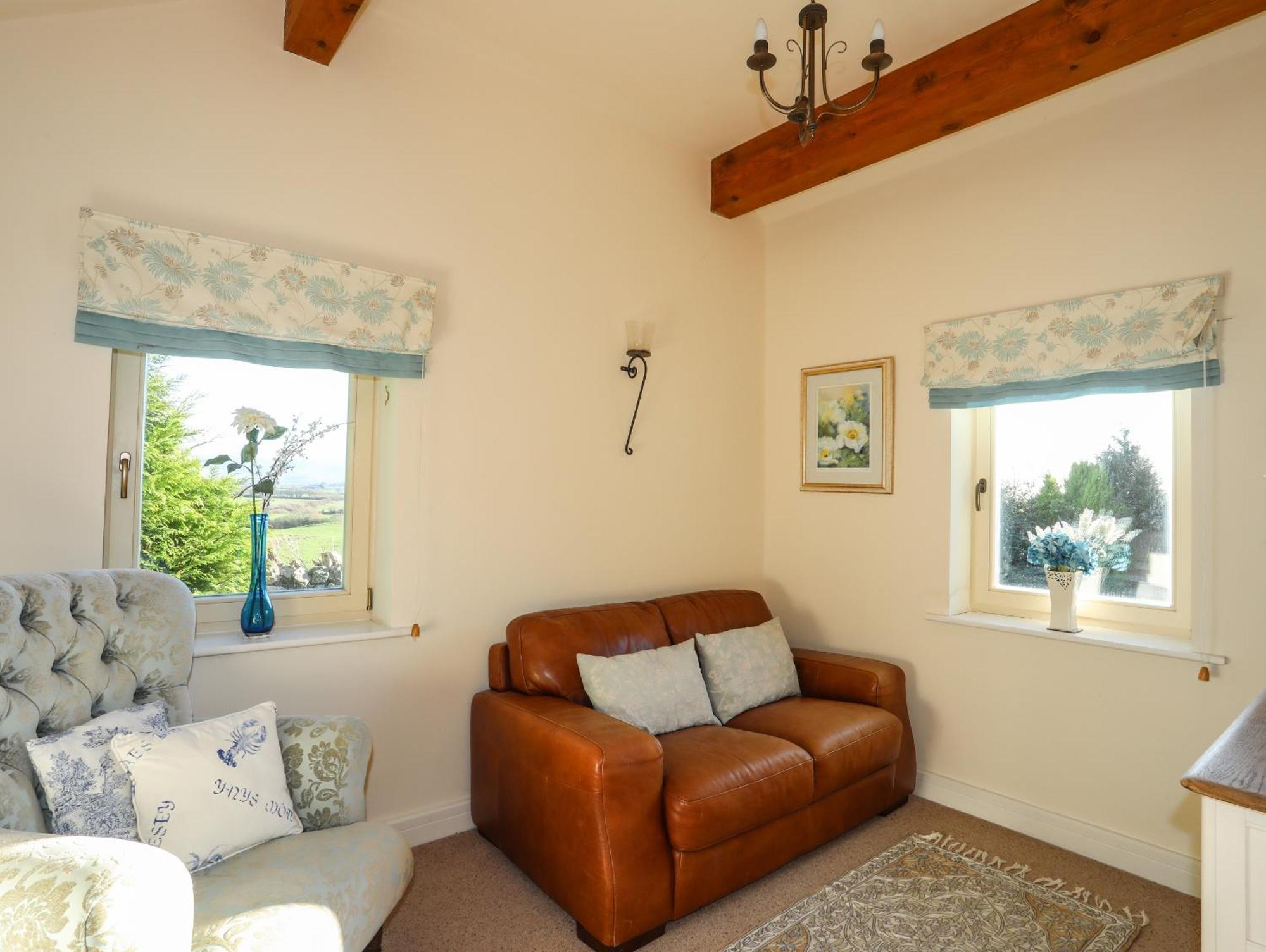 Cosy Barn Villa Dwyran Luaran gambar