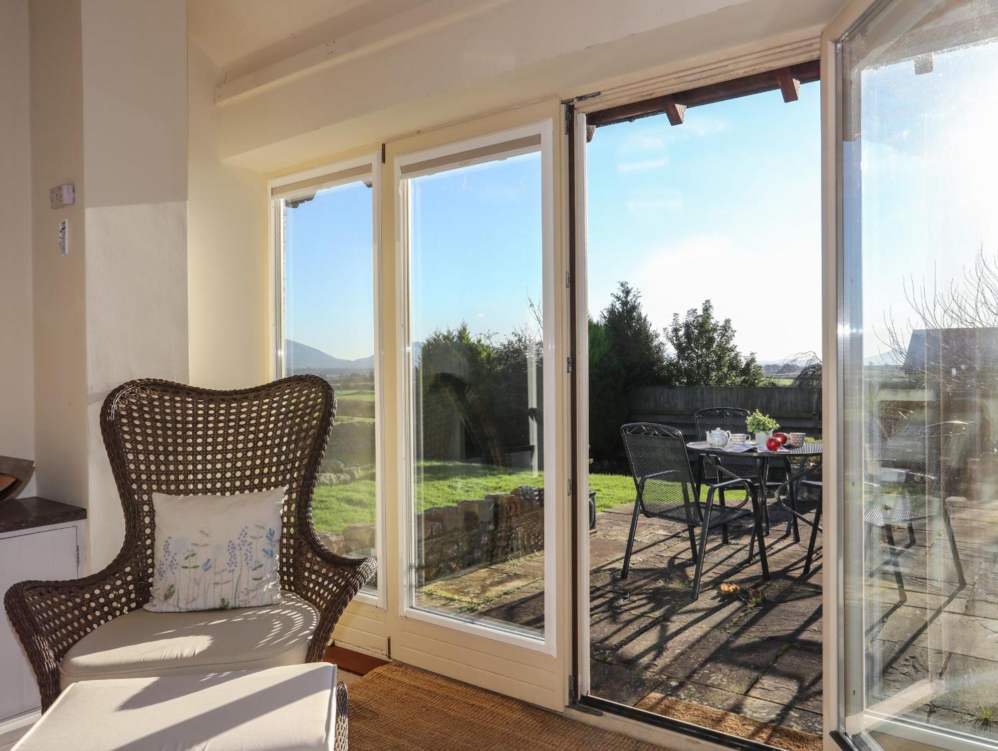 Cosy Barn Villa Dwyran Luaran gambar