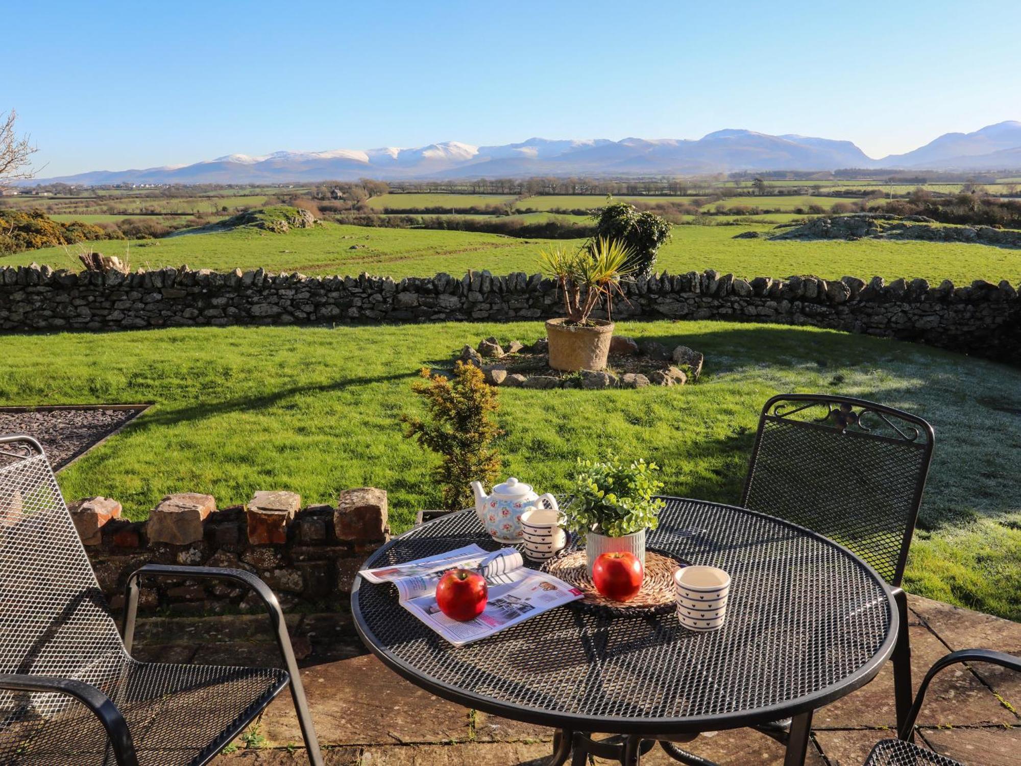 Cosy Barn Villa Dwyran Luaran gambar